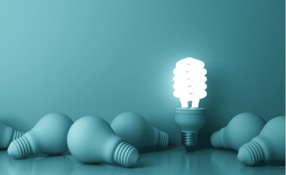 Bóng Đèn Compact Là Gì? Nguyên Lý Làm Việc Của Đèn Compact